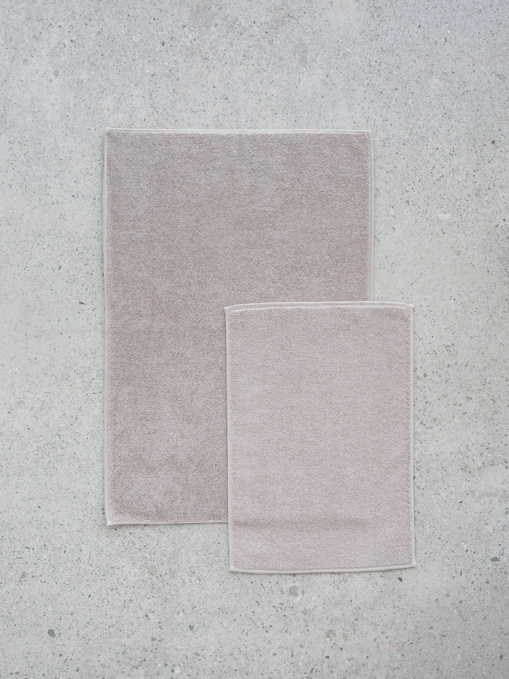 Paper Pile Bath Mat - Beige