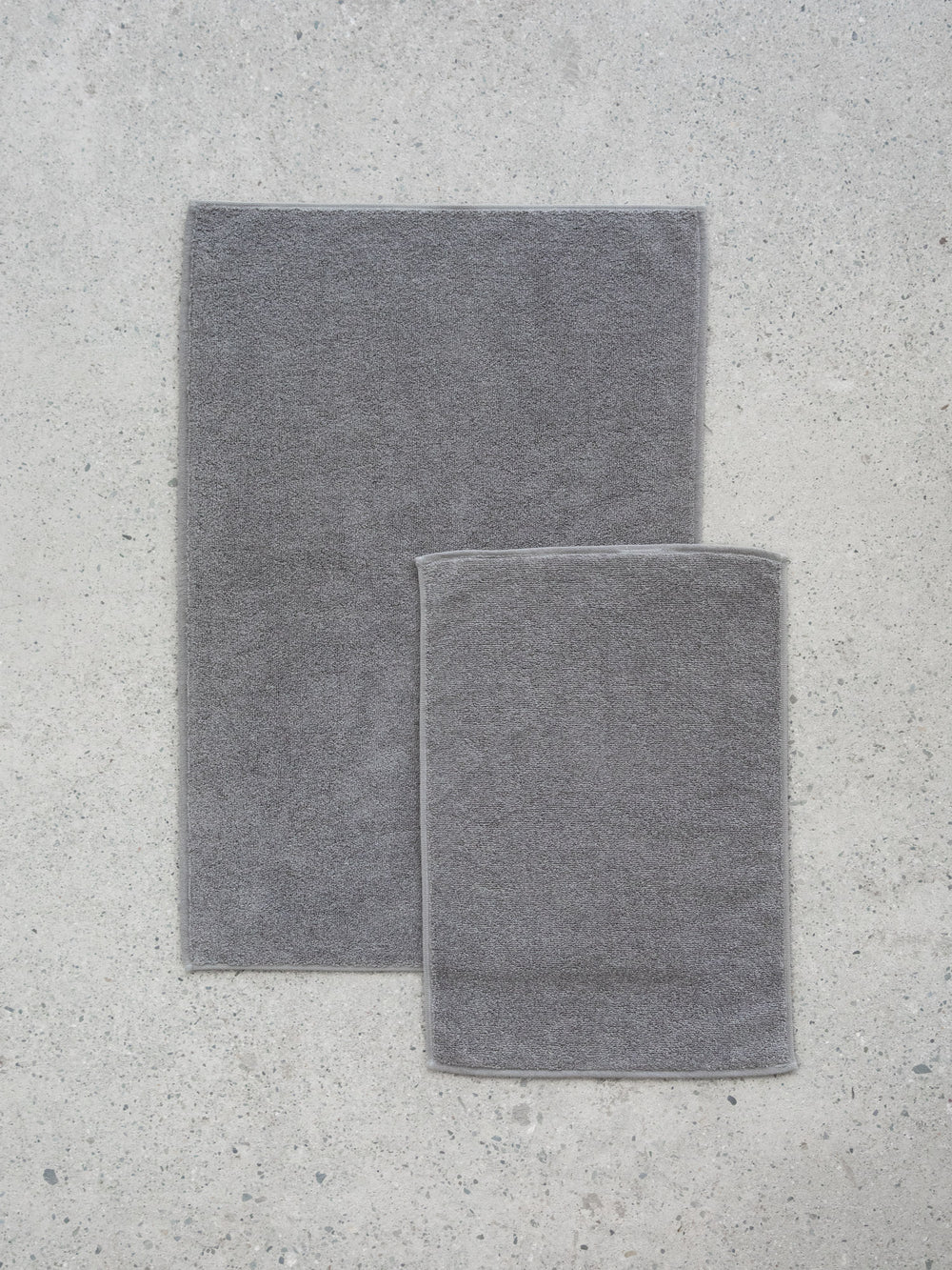 Paper Pile Bath Mat - Grey