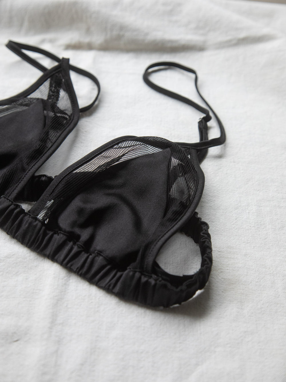 Silk Mesh Bra - Black