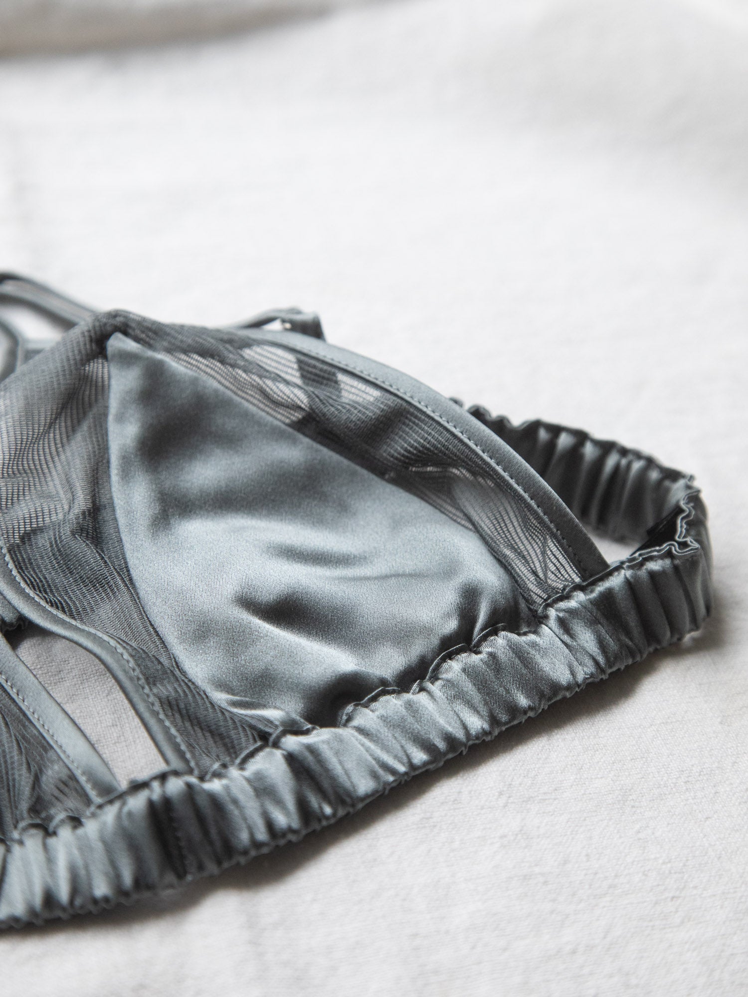Silk Mesh Bra - Grey