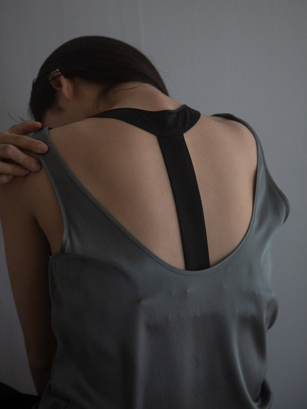 Silk T-back Bra - Black