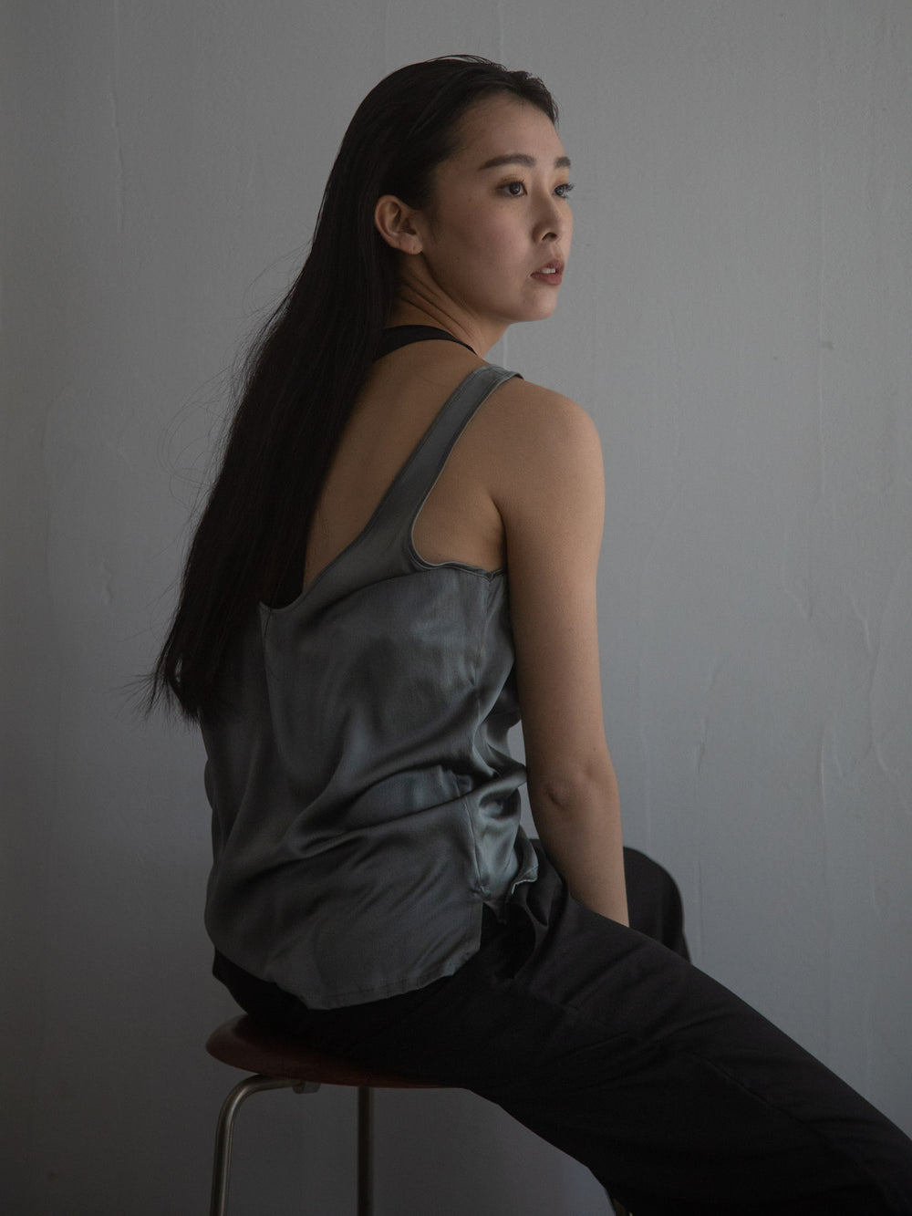 Silk Type-U Tank - Grey