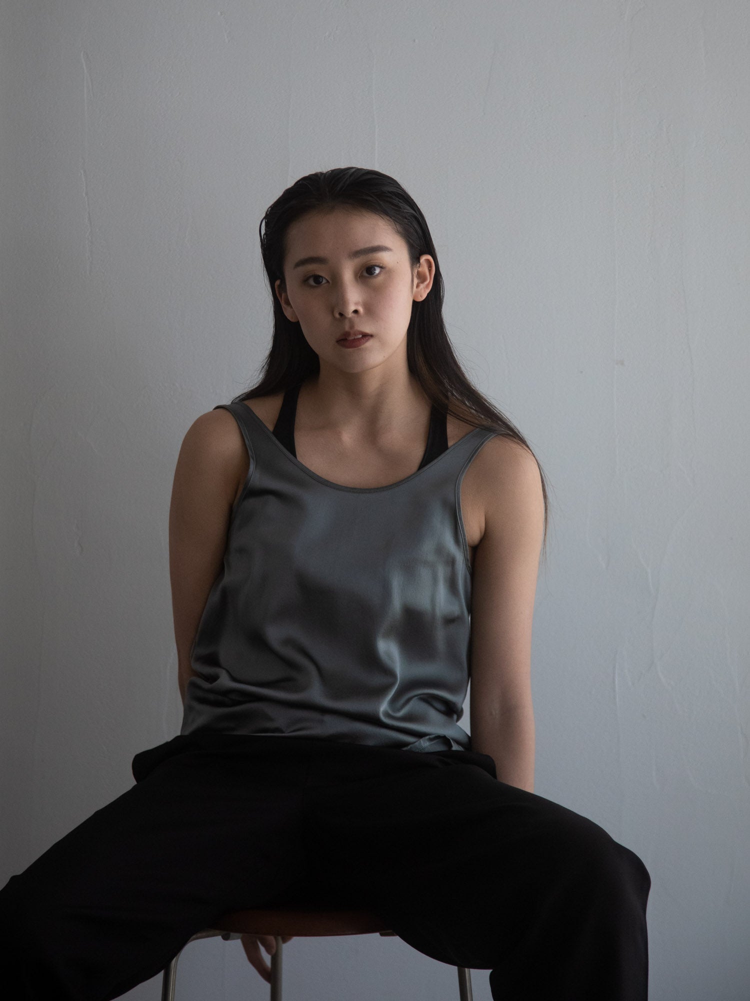 Silk Type-U Tank - Grey