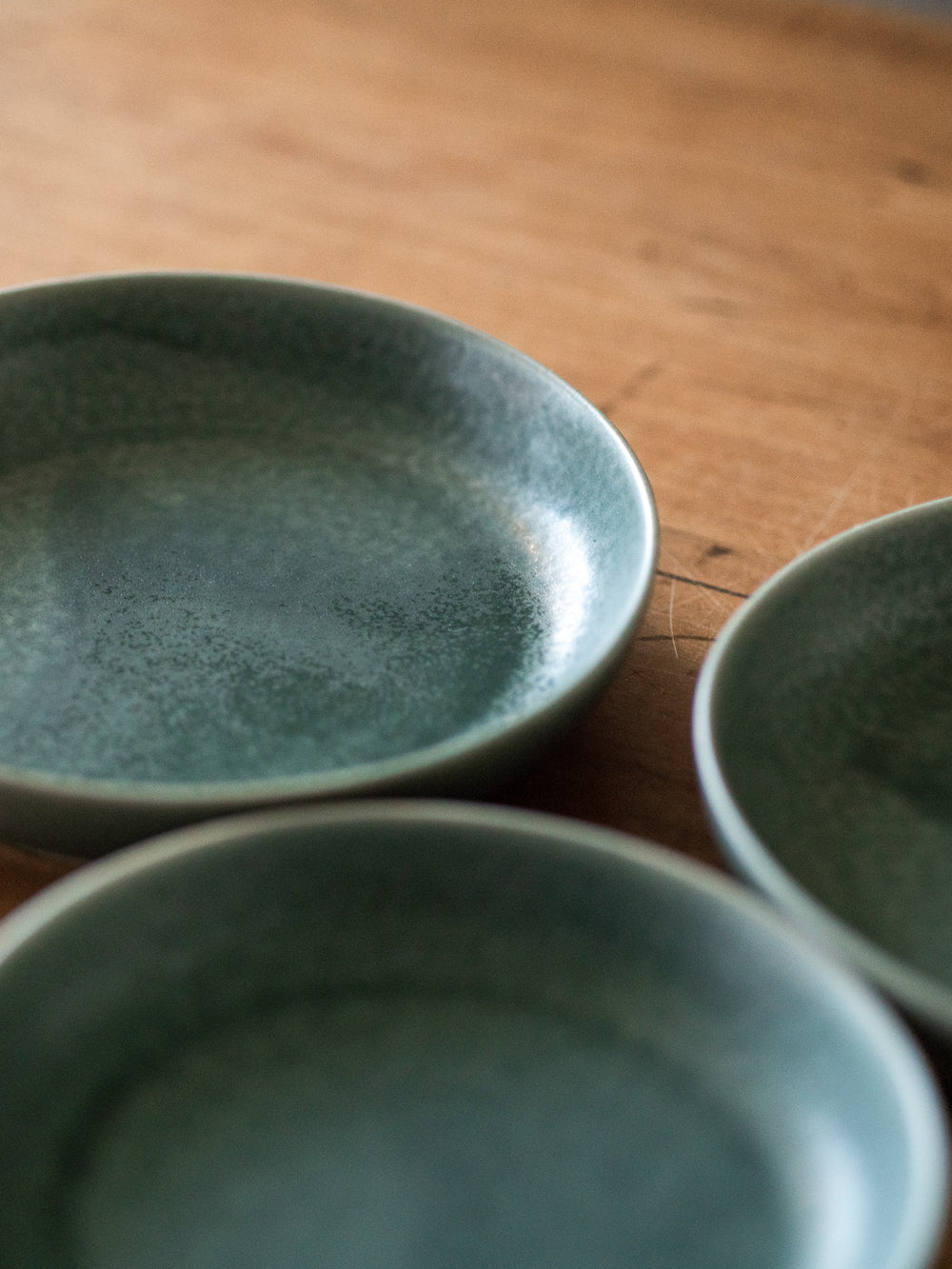 ReIRABO Round Plate – Winter Night Grey