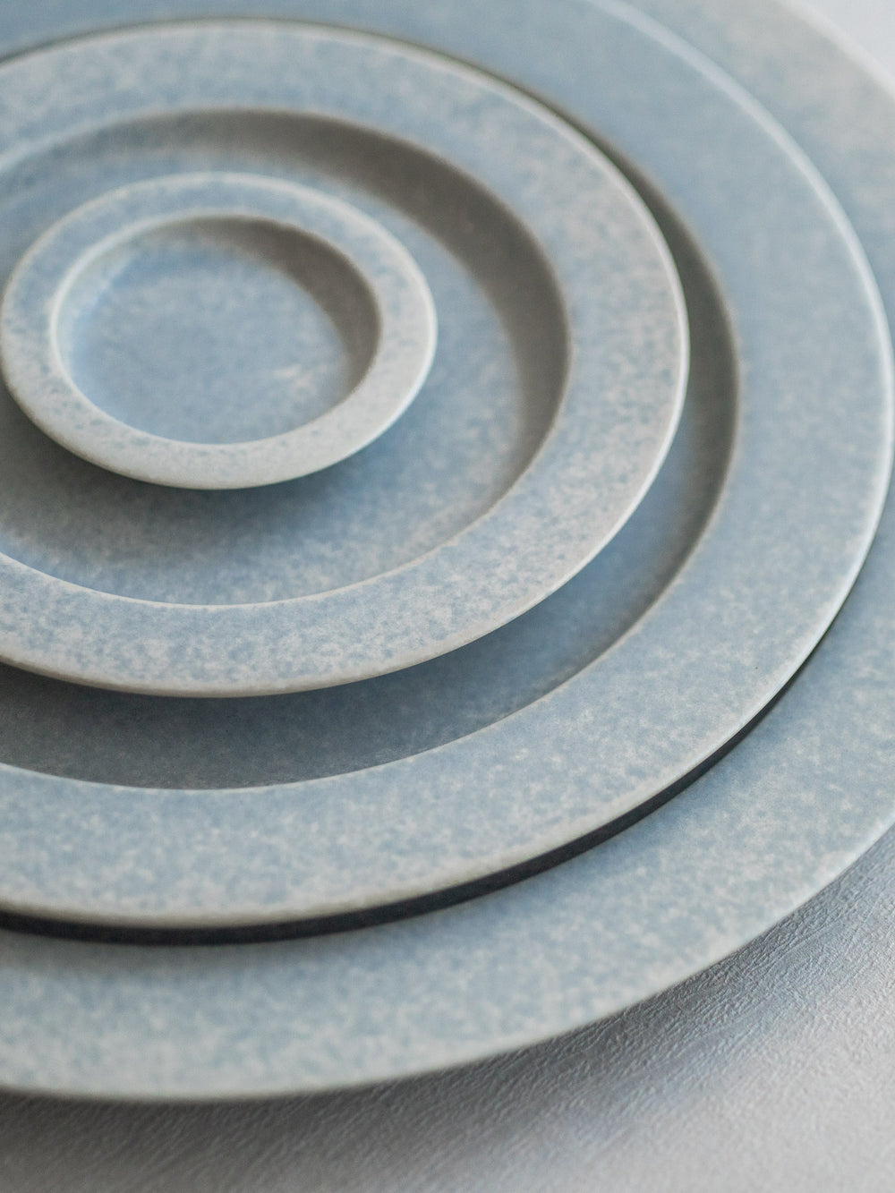 Unjour Plate – Nami