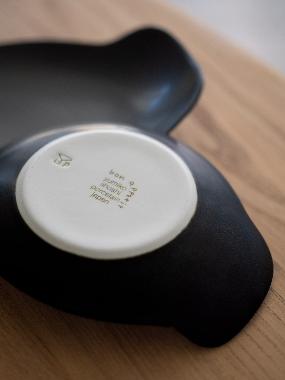 Bon Appetit Plate – Black