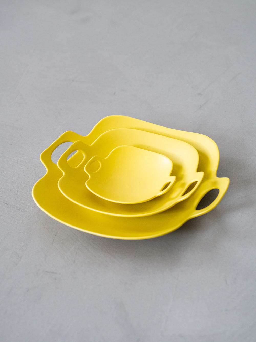 Bon Voyage Plate – Yellow