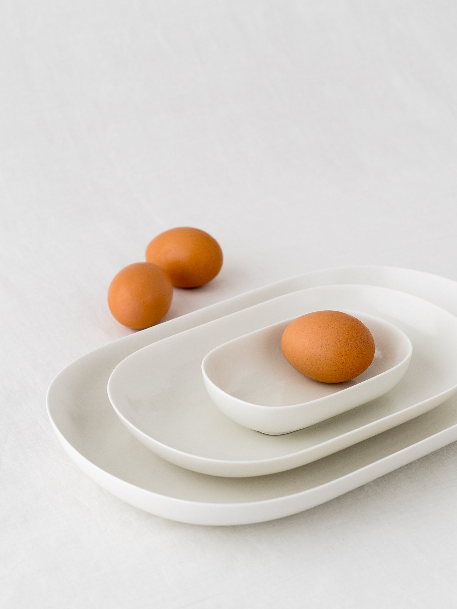 ReIRABO Oval Plate – Quiet White