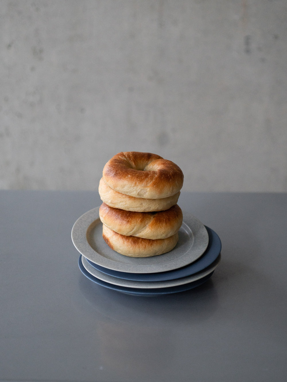 Unjour Plate – Ruri