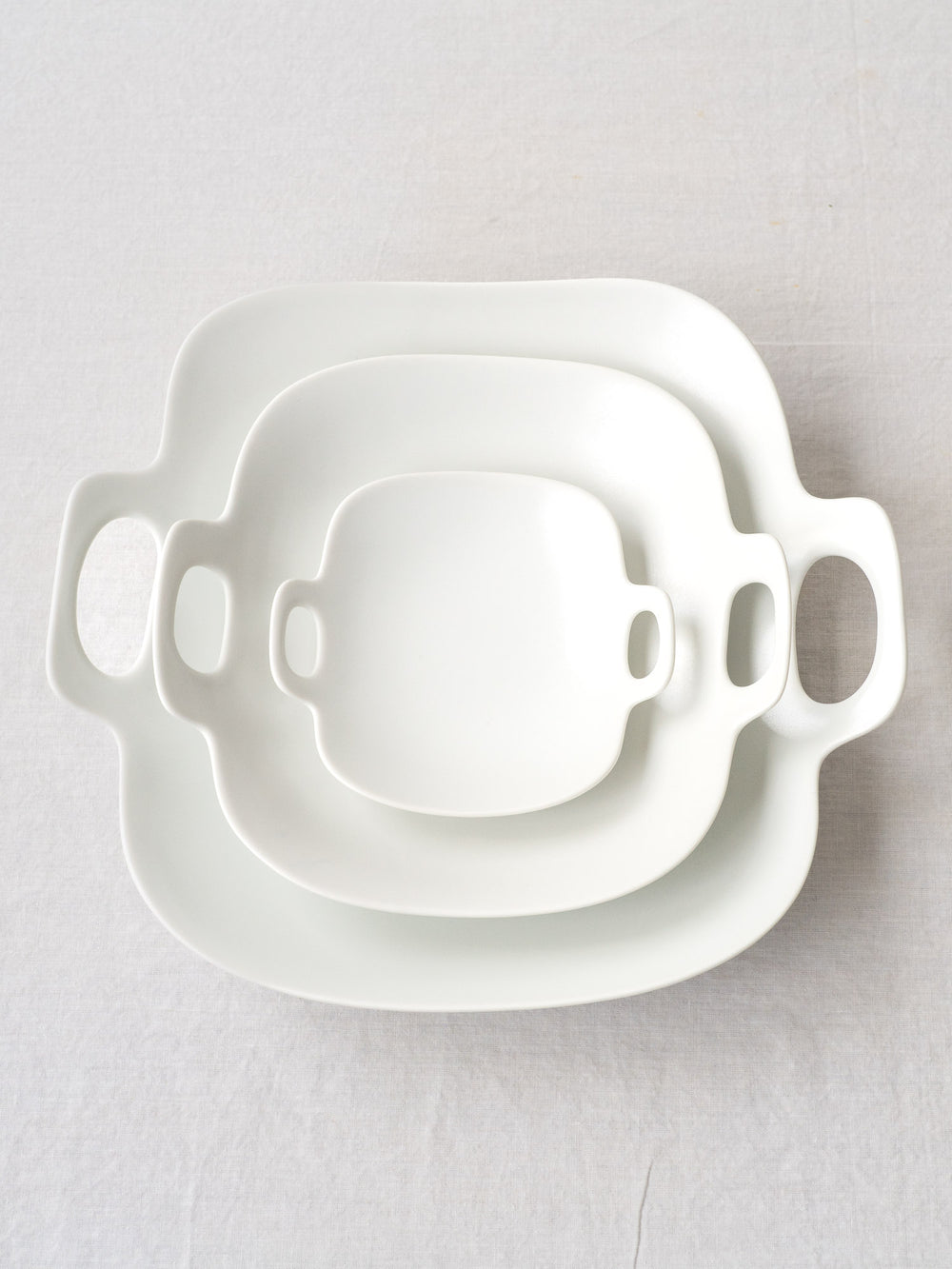 Bon Voyage Plate – White