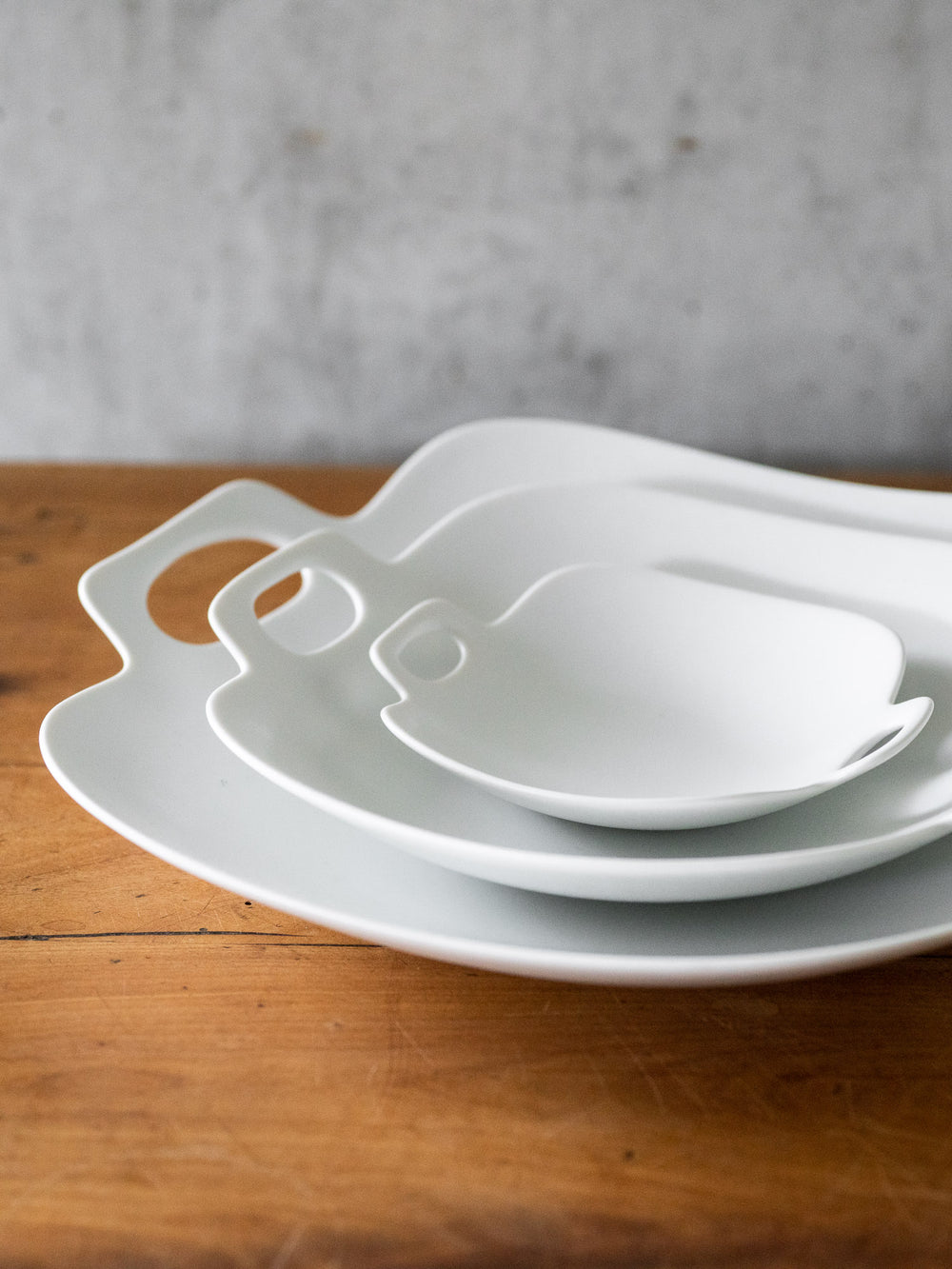 Bon Voyage Plate – White
