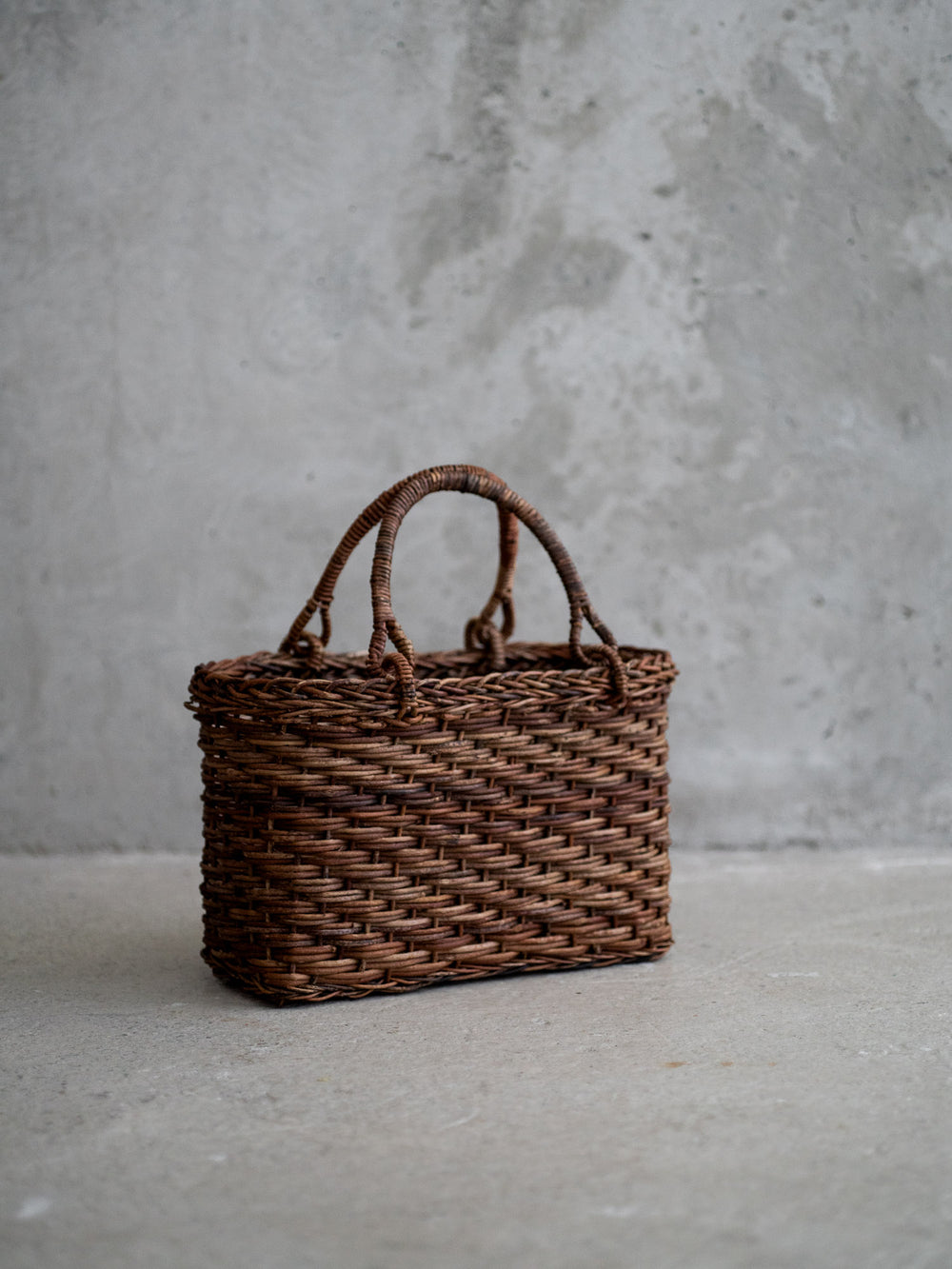 Akebi Small Basket