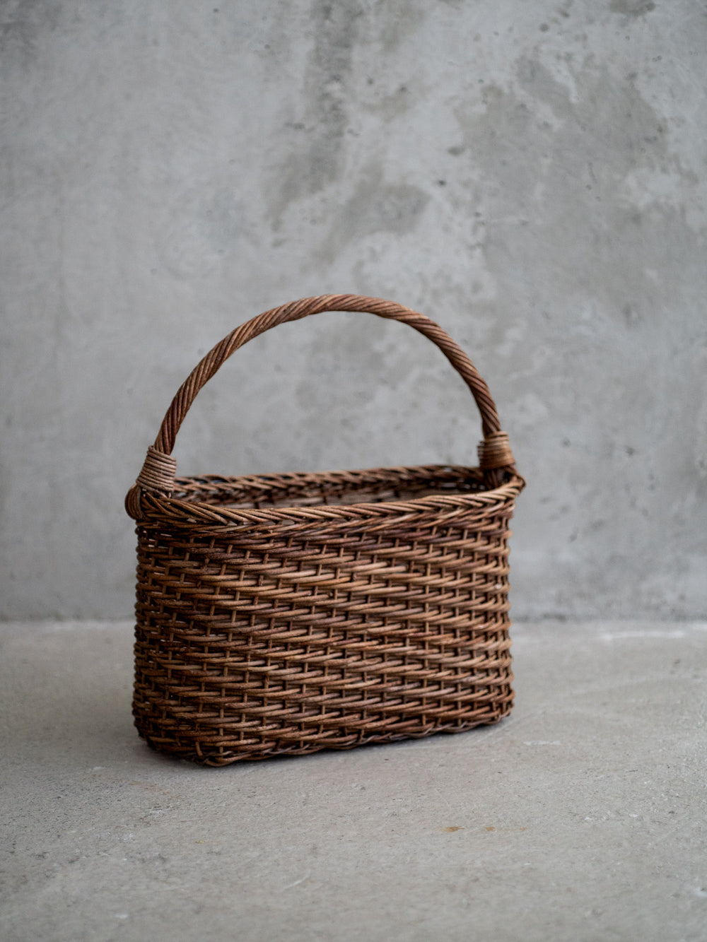 Akebi Single Handle Basket