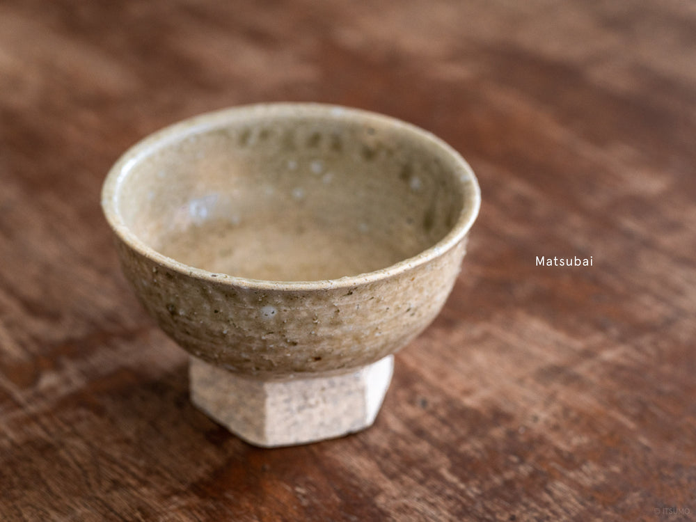 Small iga ware ceramic bowl with hexagon base in Matsubai glaze, made in Japan