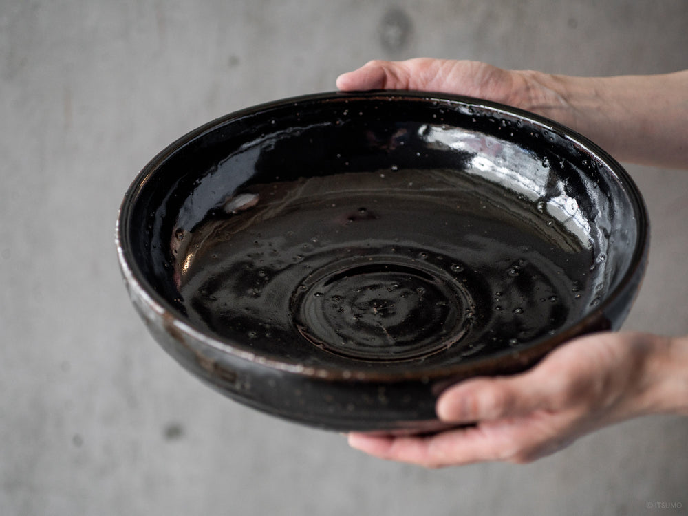 Azmaya large serving bowl made using traditional iga ware pottery techniques in a kuroame glaze