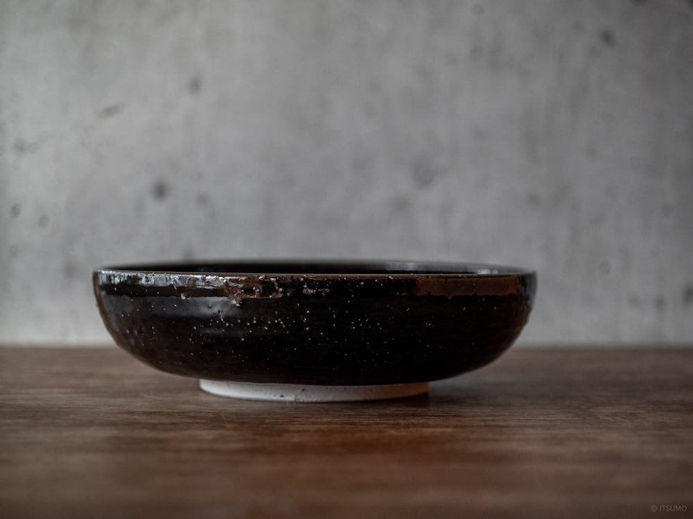 Size view of Azmaya large serving bowl in a black kuroame