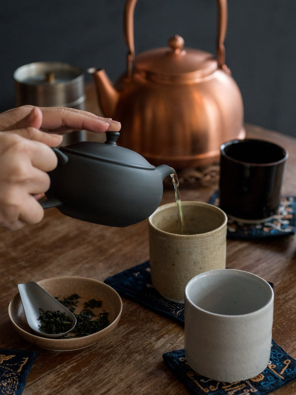 Iga Teacup – Kuroame