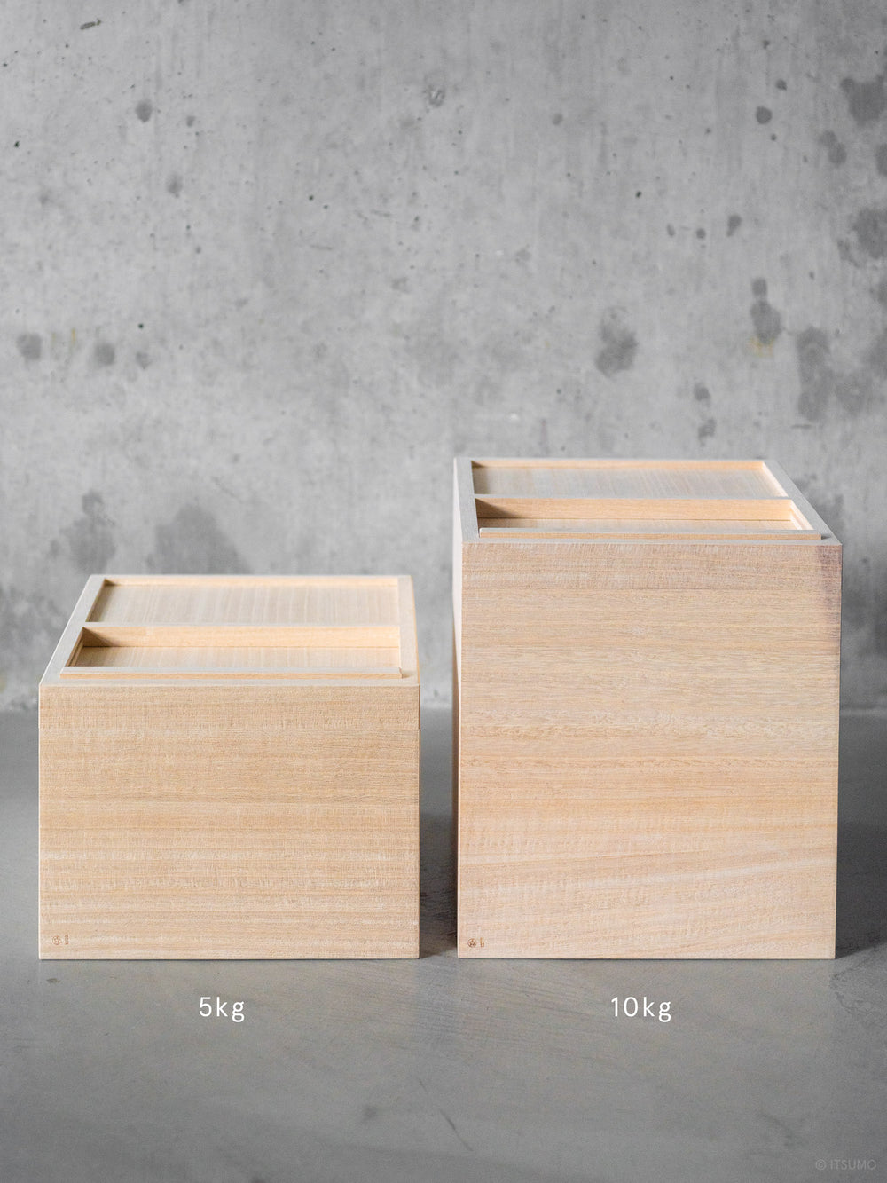 Azmaya Japanese rice storage boxes in 5 kg and 10 kg size