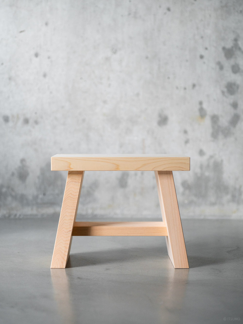 Hinoki bath stool handcrafted in Japan using sustainable Japanese cypress wood