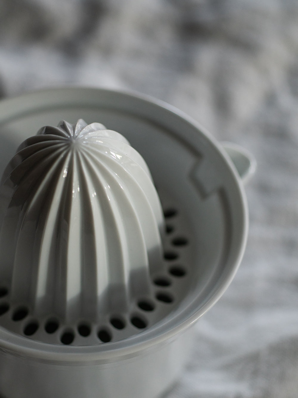 Ceramic Citrus Juicer No.2