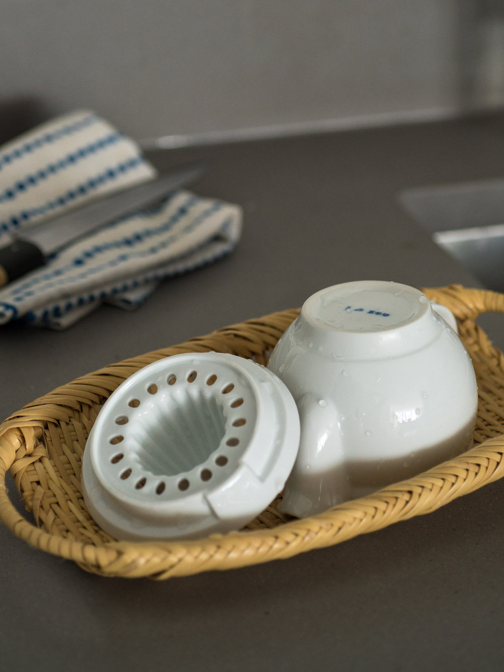 Ceramic Citrus Juicer