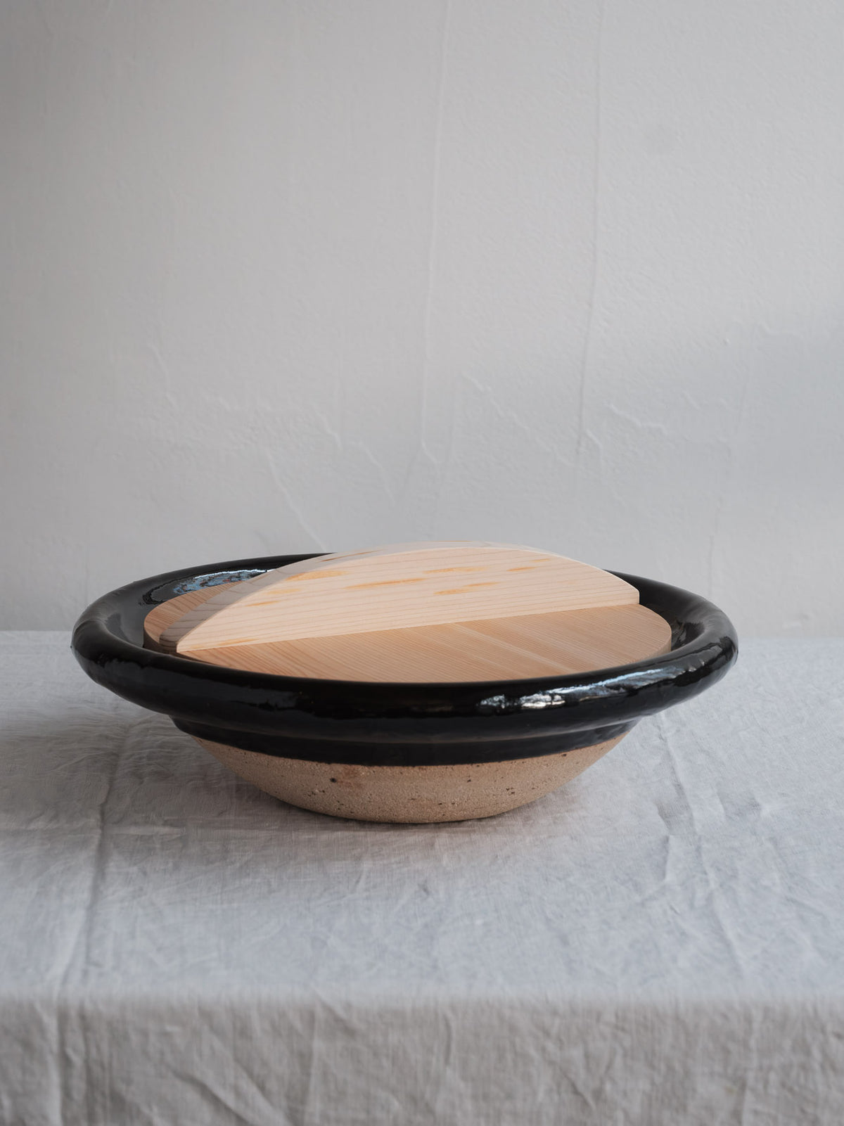 Iga Shallow Donabe Pot - Kuroame