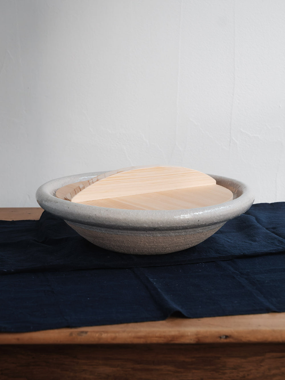 Iga Shallow Donabe Pot - Sekkai