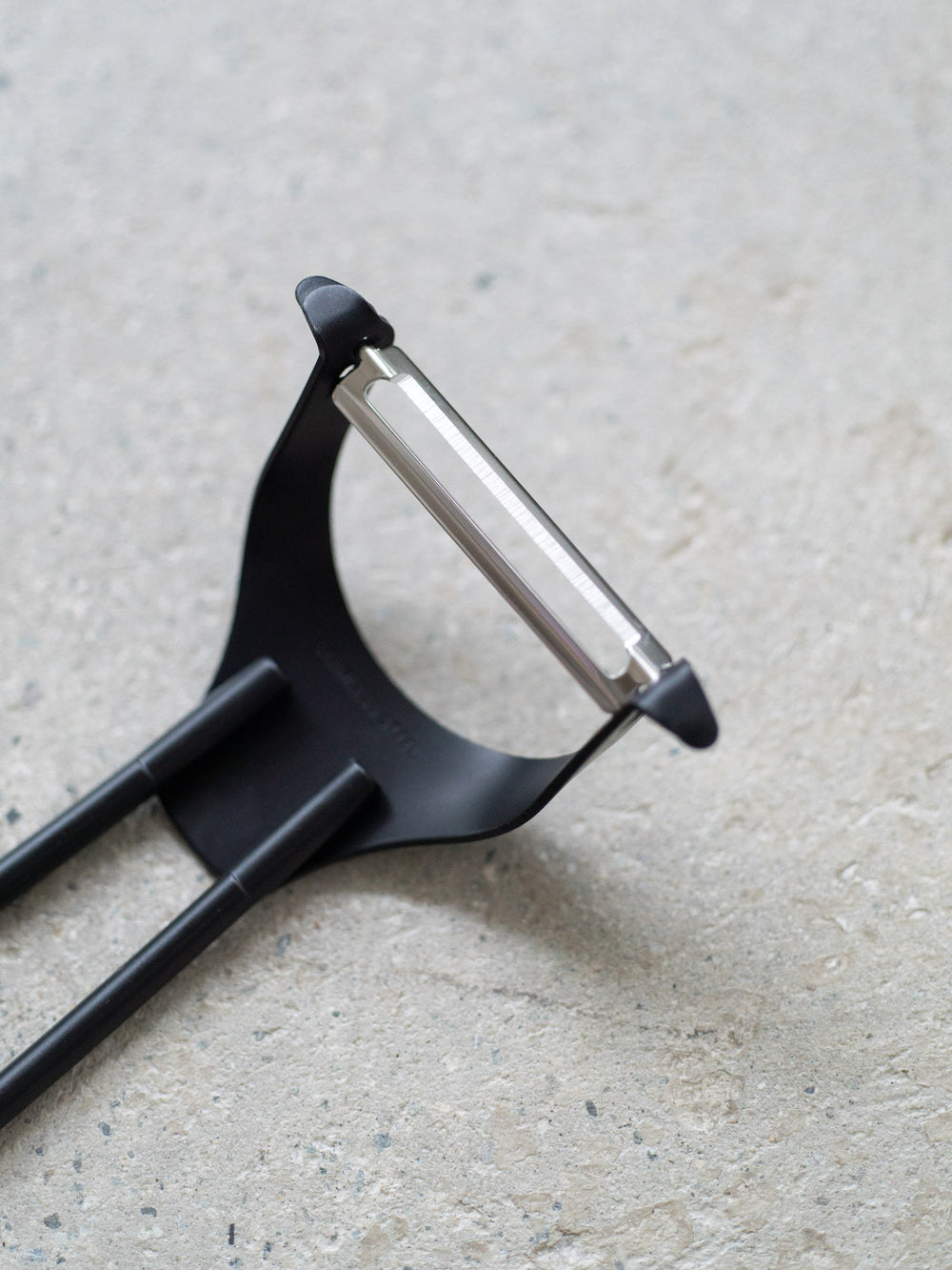 Black Vegetable Peeler