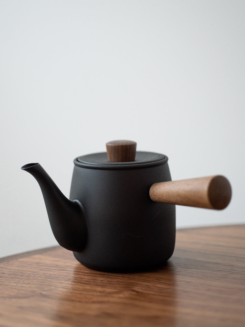 Chaki Stainless Teapot Black – S