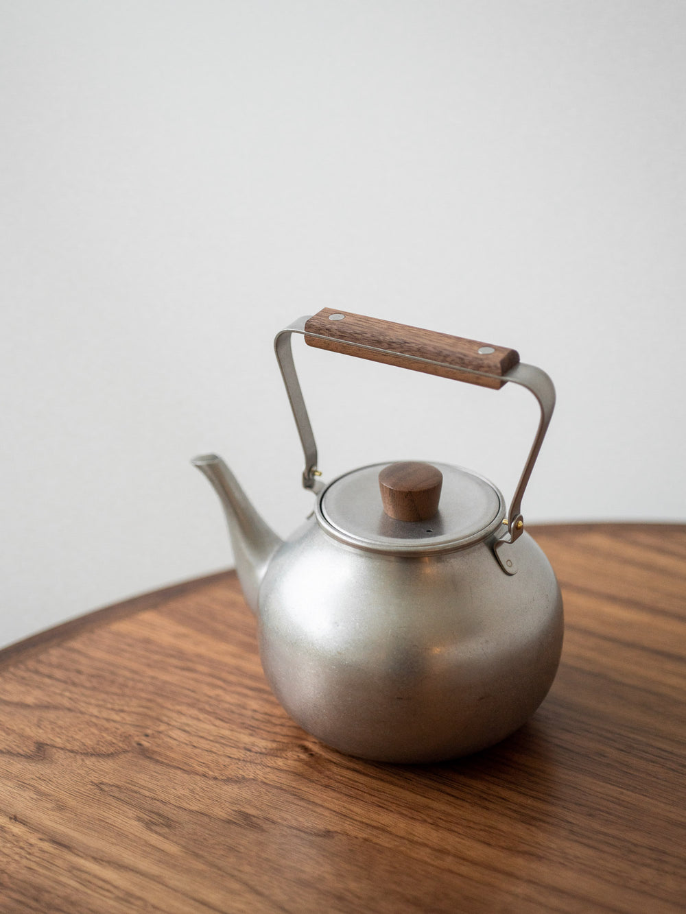 Chaki Stainless Teapot Silver – L