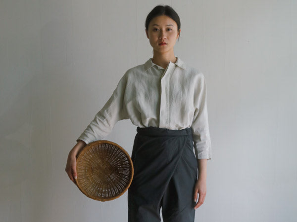 Dolman Sleeve Open-collar Shirt - Black