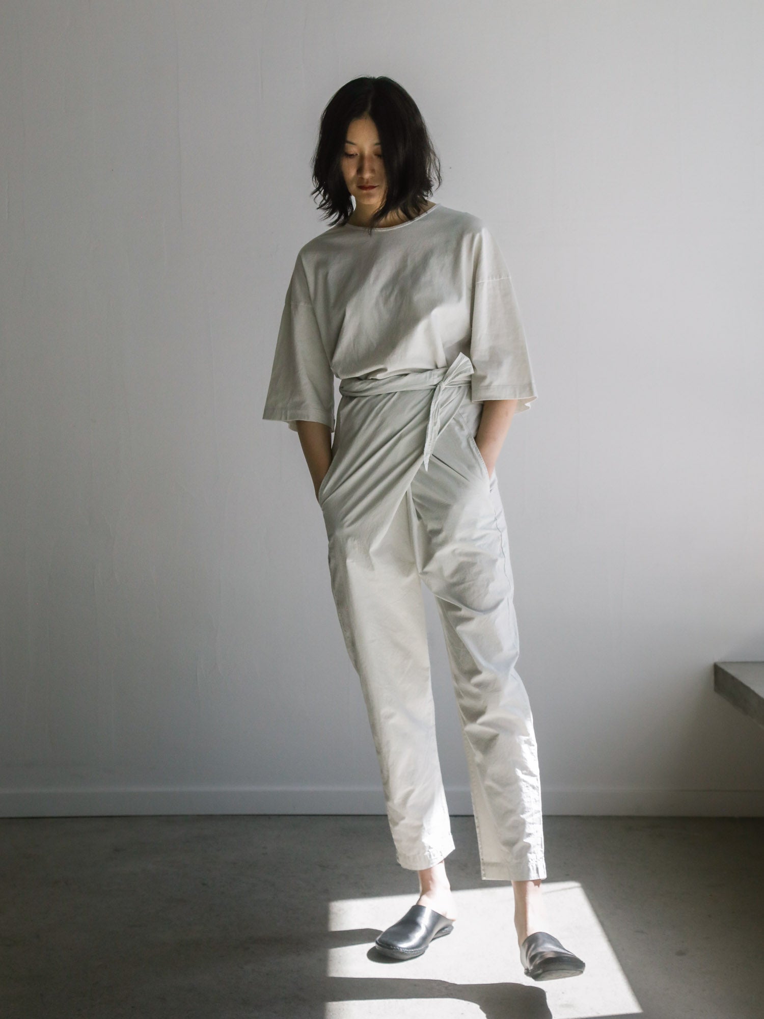 Cotton Silk Broadcloth Wrapped Pants – Silver Quartz