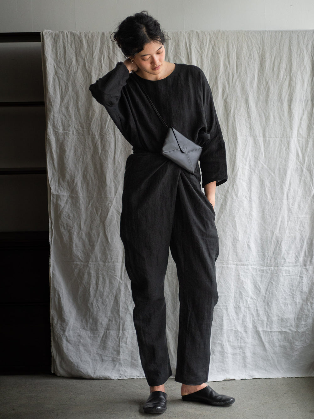 Linen Sheeting Wrapped Pants - Black