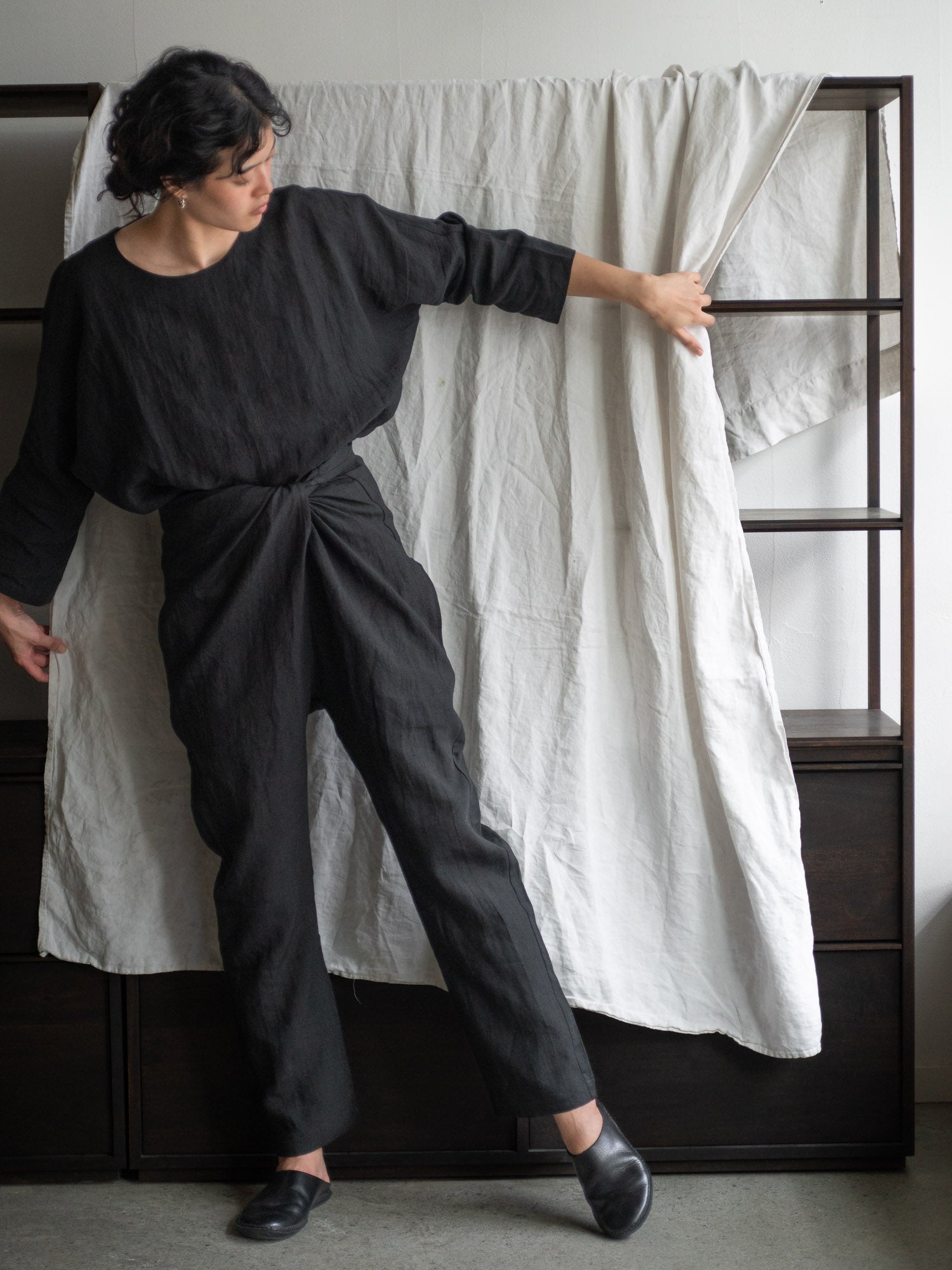 Linen Sheeting Wrapped Pants - Black