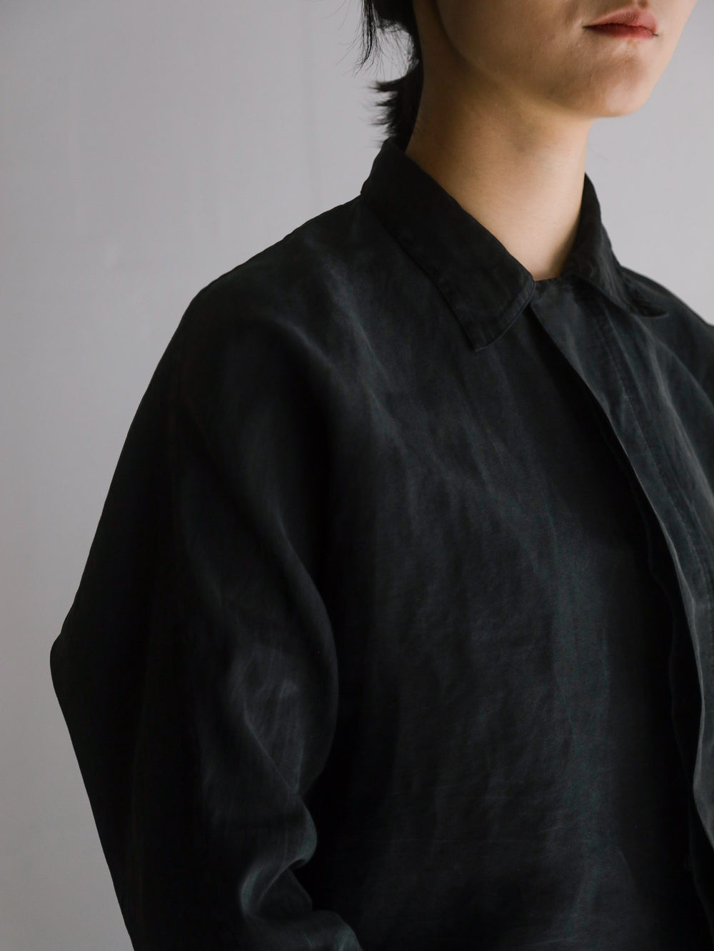 Silk Paper Grogram Dolman-Sleeve Shirt - Black