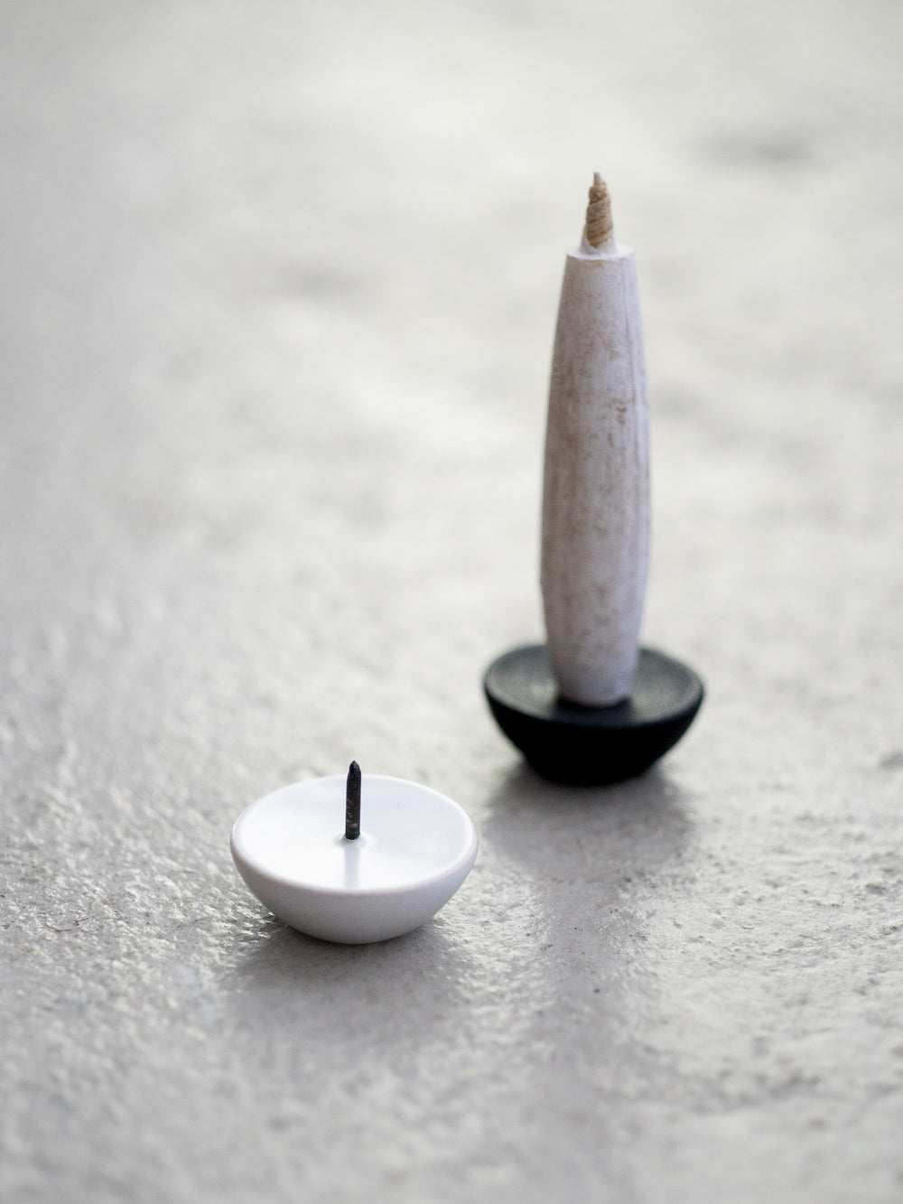 En Ceramic Candle Holder