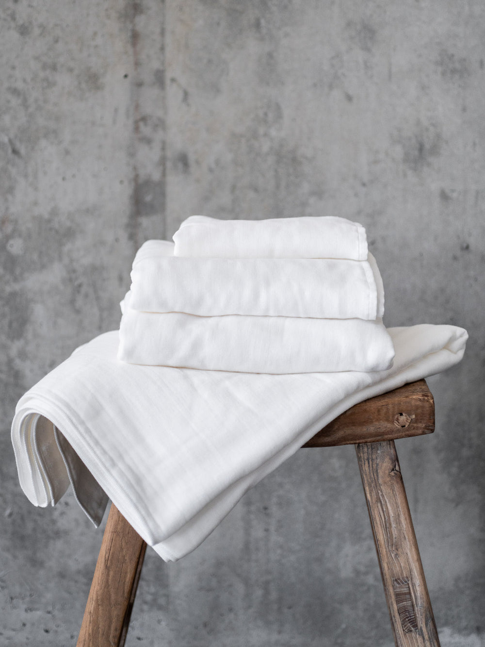 Gauze & Pile Towel – White