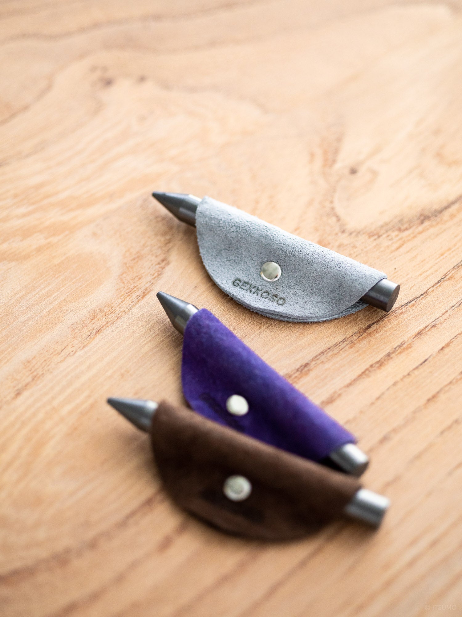 8B Pencil Lead with Leather Cover
