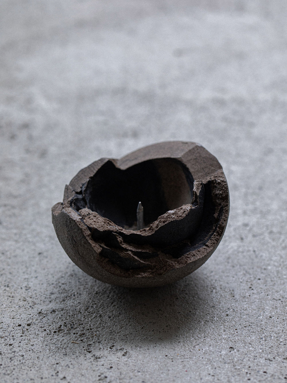 Core Candle Holder – Charcoal