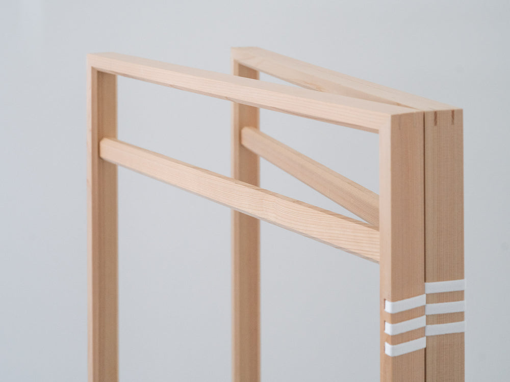 Hinoki Clothes Rack – Short / Narrow