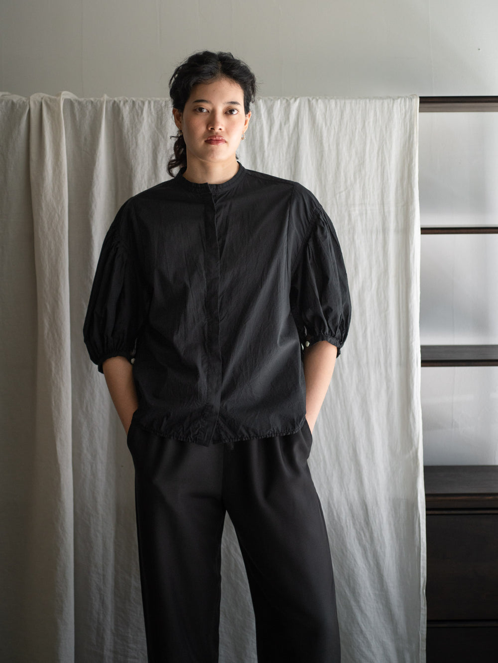 Cotton Puff Sleeve Shirt - Black