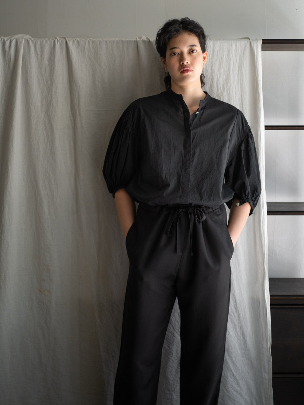 Cotton Puff Sleeve Shirt - Black