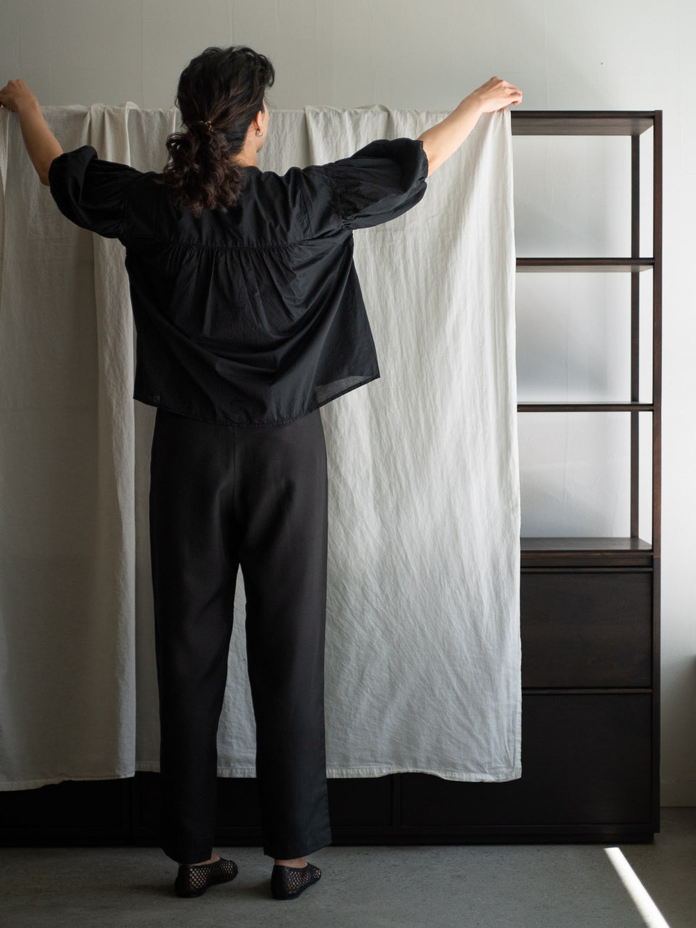 Cotton Puff Sleeve Shirt - Black