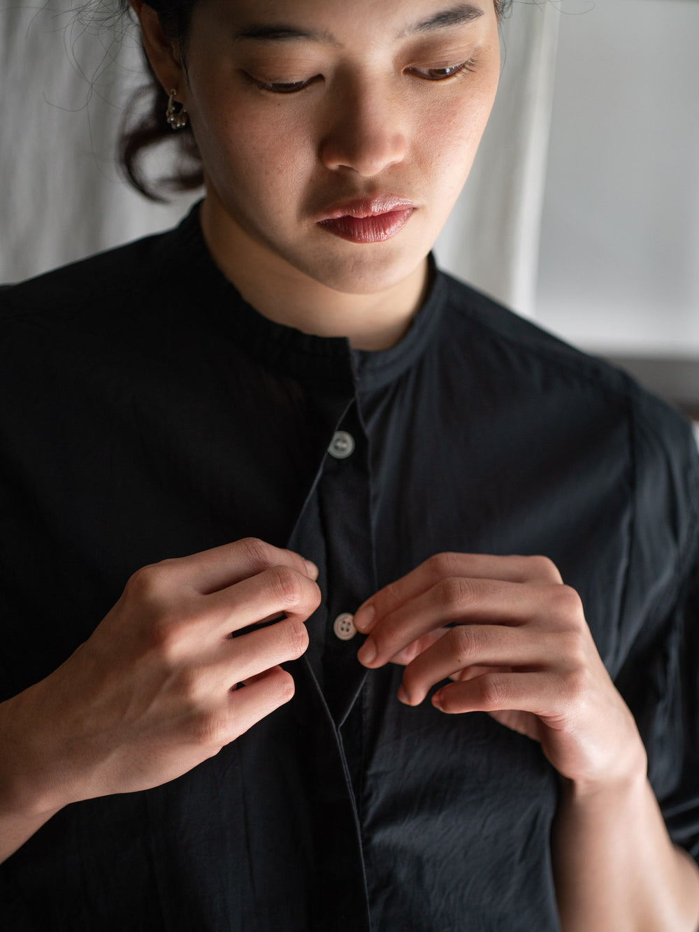 Cotton Puff Sleeve Shirt - Black