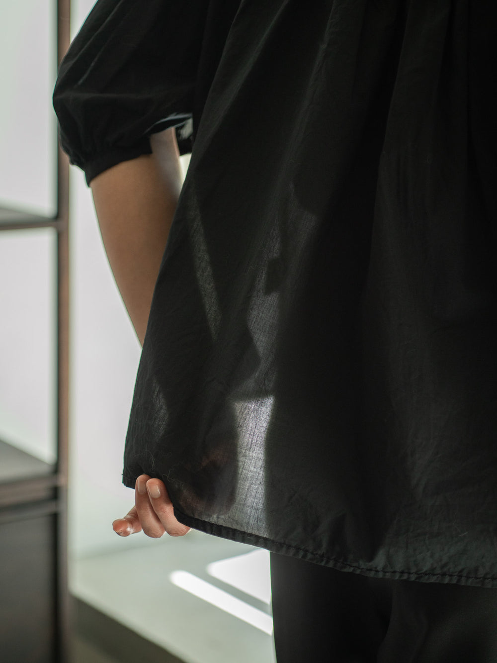 Cotton Puff Sleeve Shirt - Black