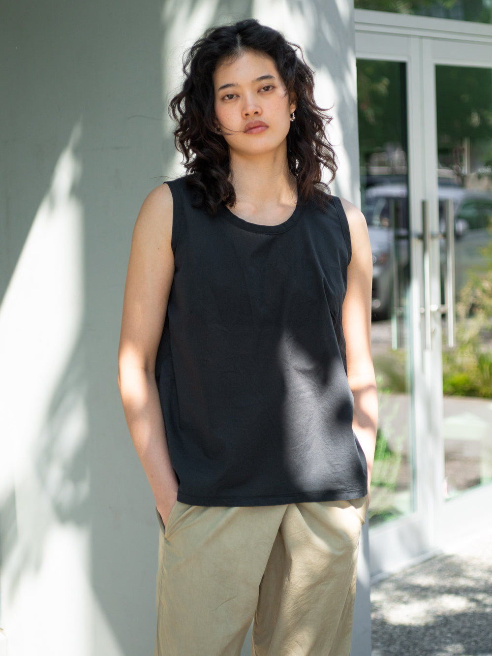 Light Cotton Sleeveless Blouse - Black