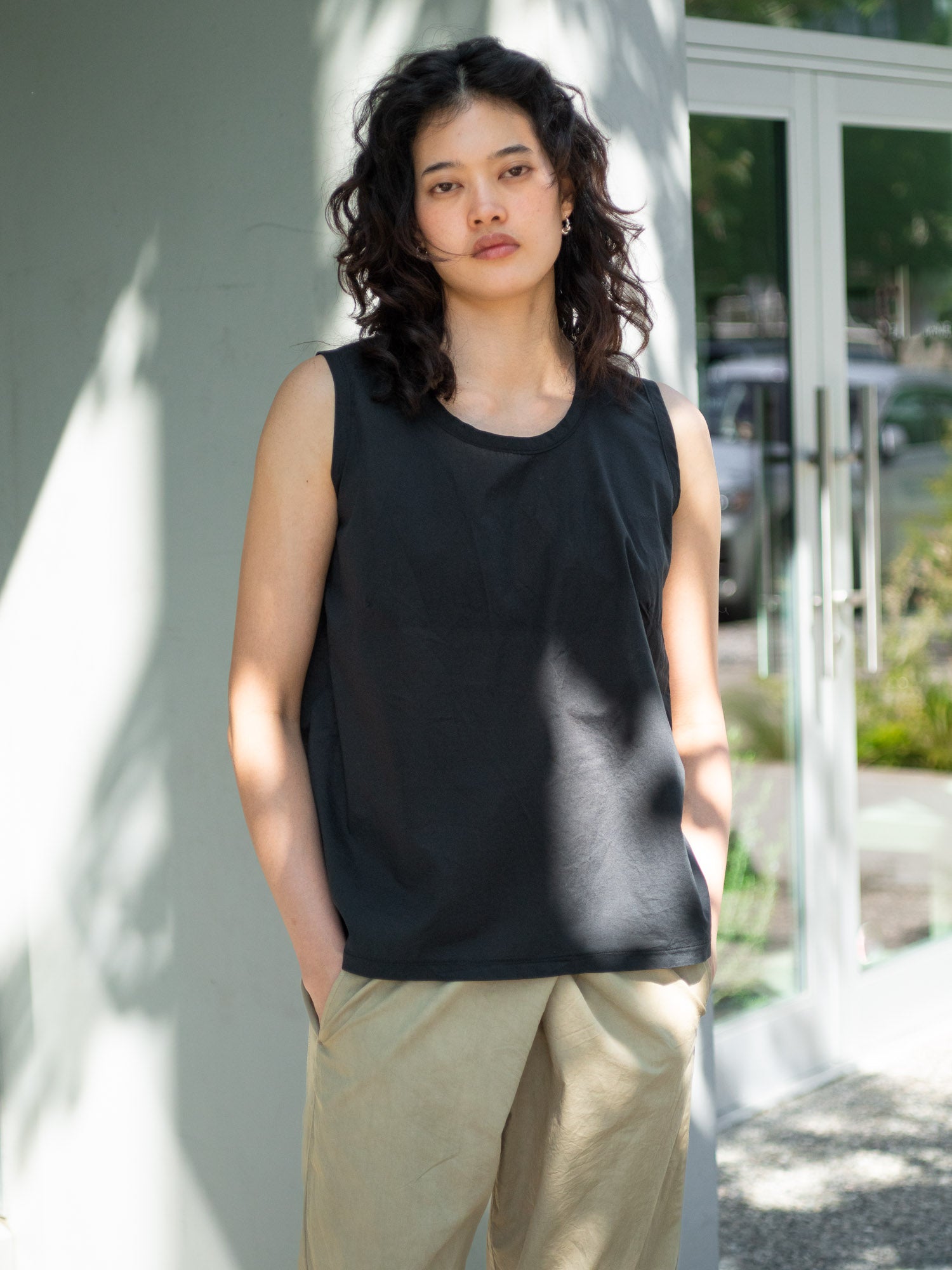 Light Cotton Sleeveless Blouse - Black