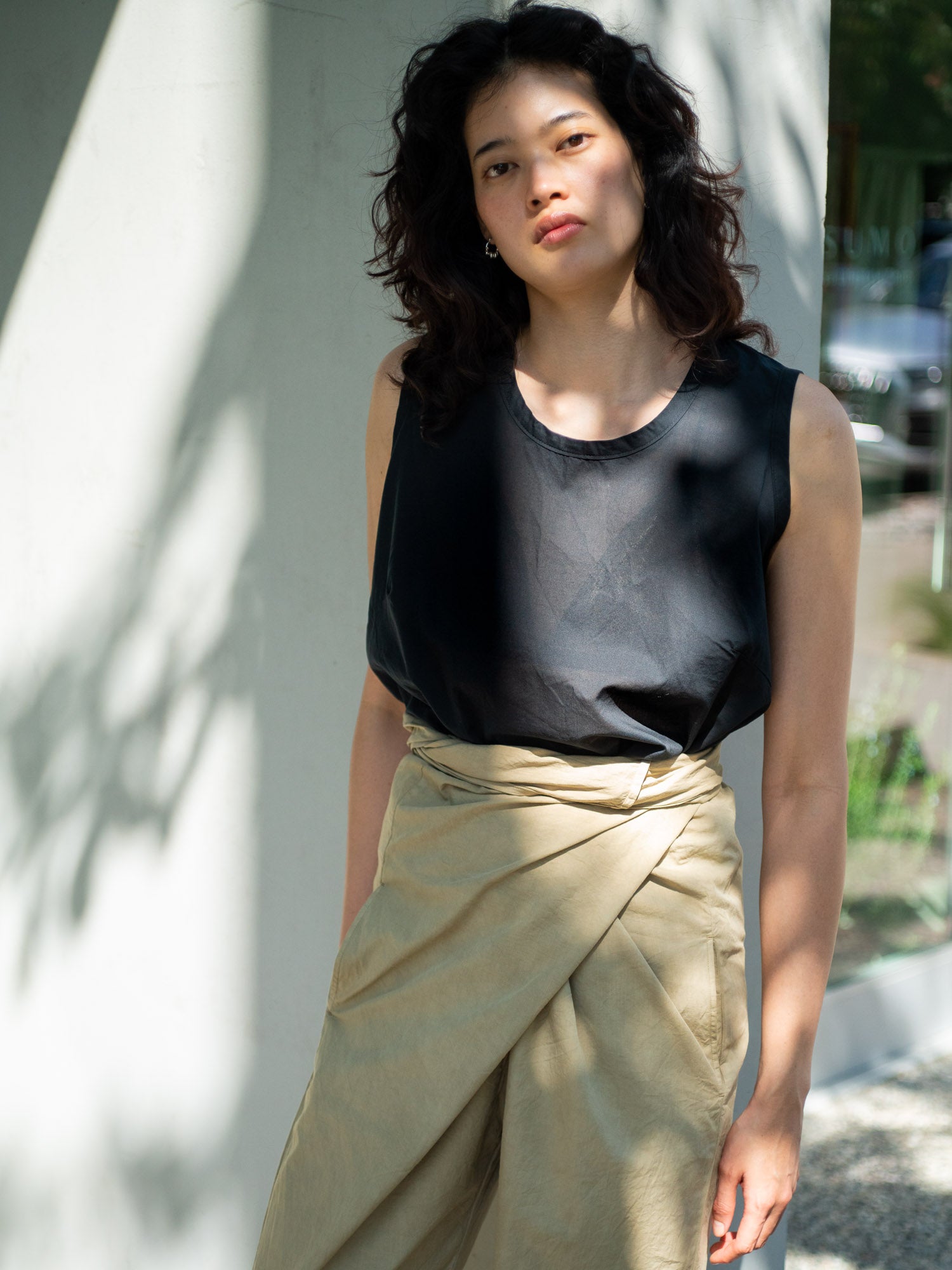 Light Cotton Sleeveless Blouse - Black