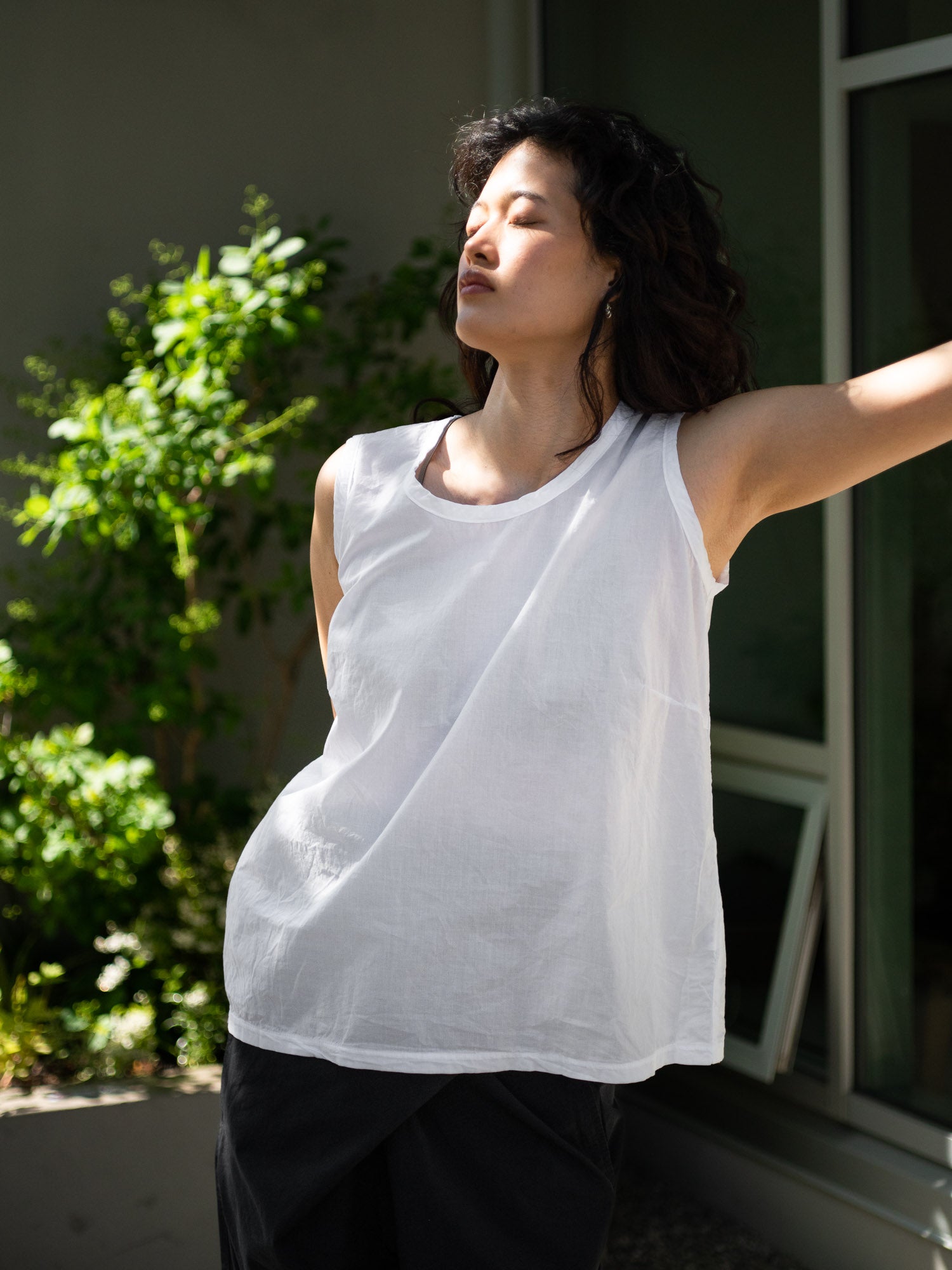 Light Cotton Sleeveless Blouse - White