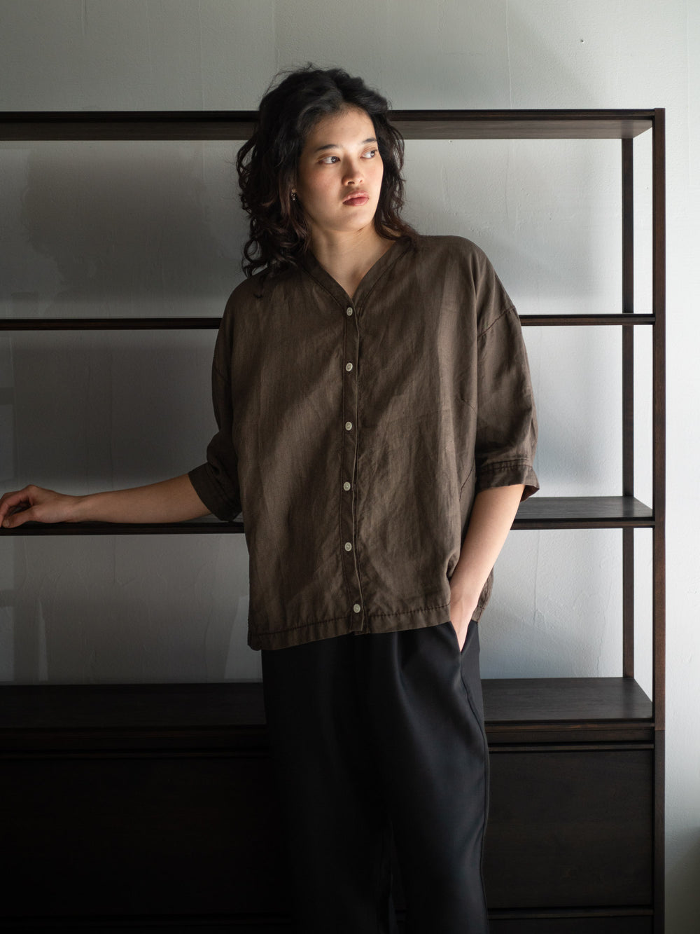 Linen Bio V-neck Blouse - Taupe